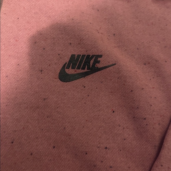 Nike Men's Dusty Pink Hoodie Sweater - Picture 3 of 3